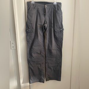 Women’s Kuhl Roll-Up Cargo Pants (Size 10 Regular)